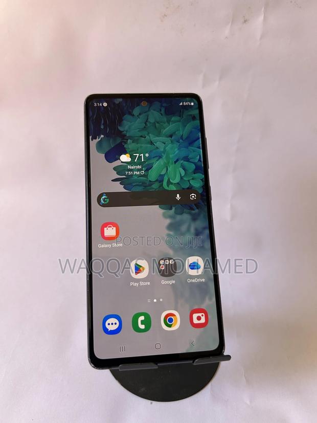 Samsung Galaxy S20 FE 2022 128 GB Black - main view