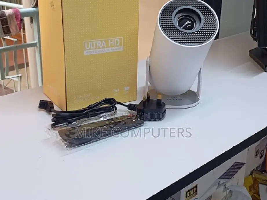 New Ultra Hd High Dynamic Range Portable Android Projector