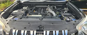 Toyota Land Cruiser Prado 2011
