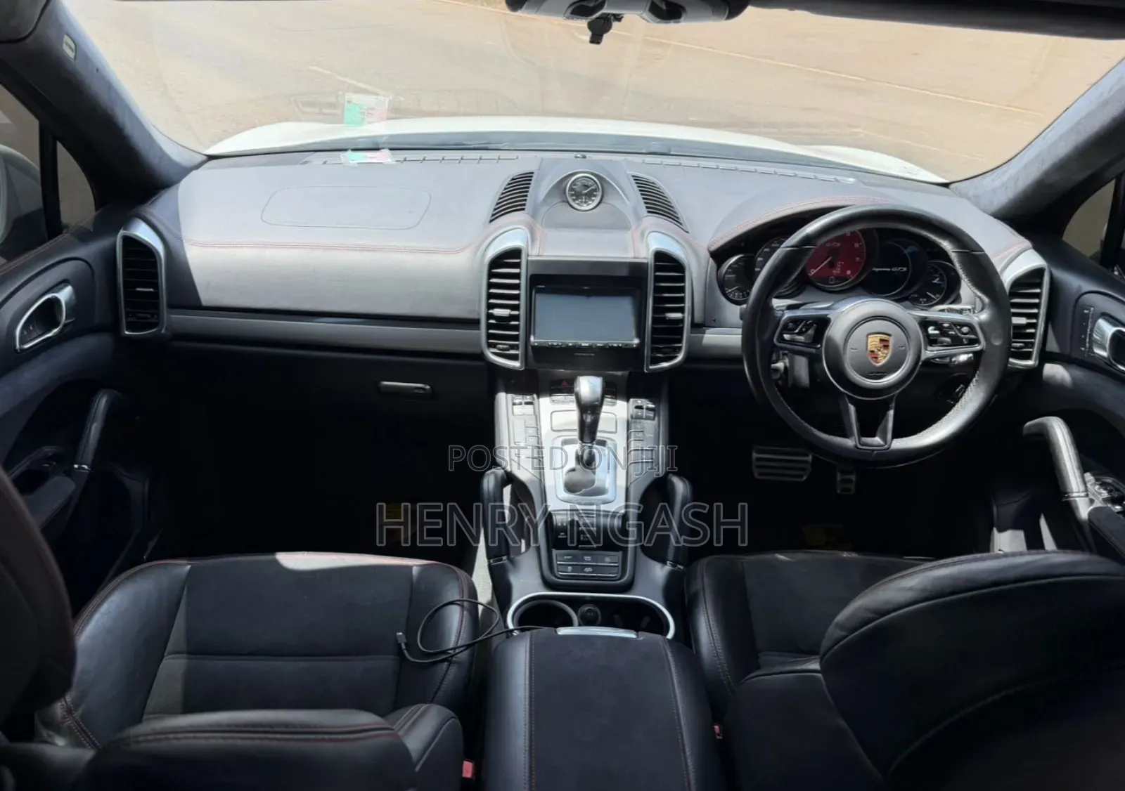 Porsche Cayenne 2015 White