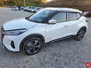 Nissan Kicks 2021 White