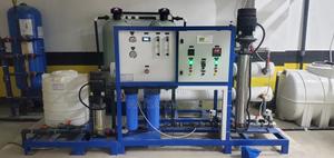 Industrial Reverse Osmosis Machine - thumbnail 2
