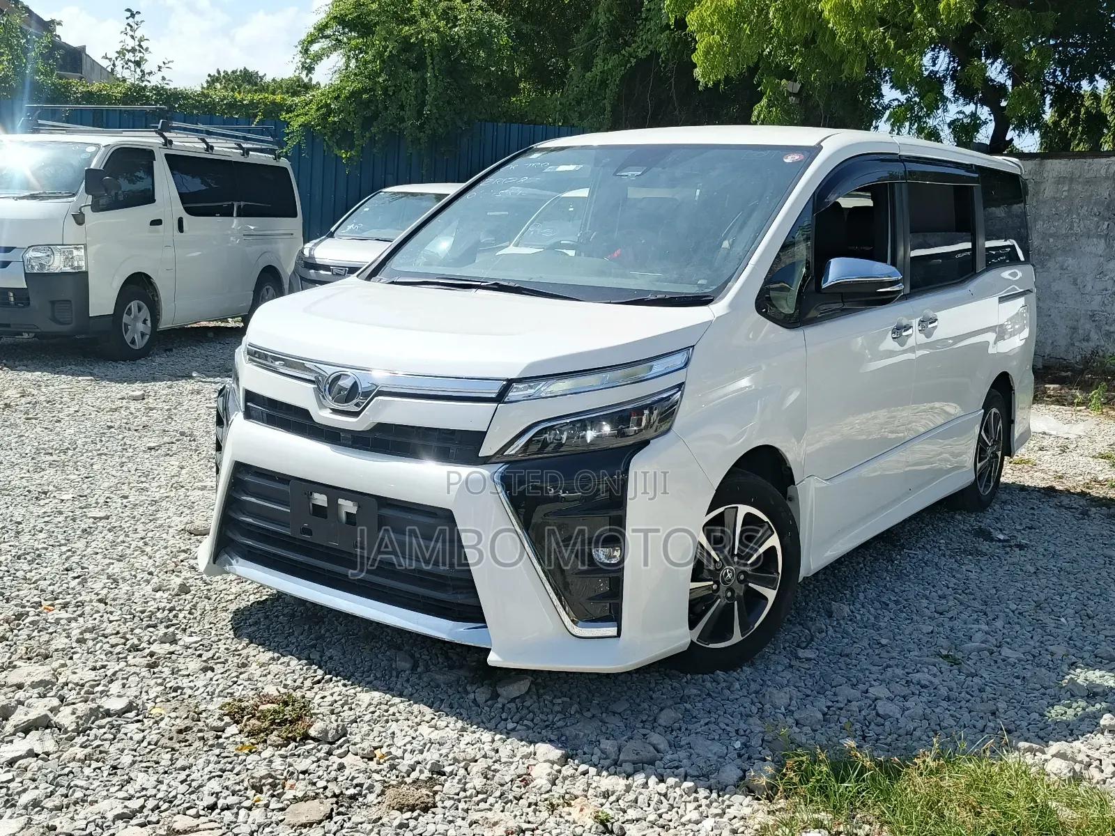 Toyota Voxy 2020 White