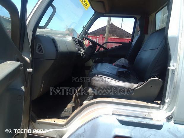 Mitsubishi Fh 215 Local Assembly - thumbnail 12