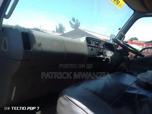 Mitsubishi Fh 215 Local Assembly - thumbnail 13