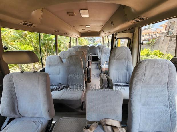 Toyota Coaster 2003 Yellow - thumbnail 11