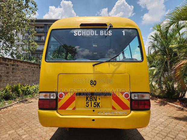Toyota Coaster 2003 Yellow - thumbnail 3