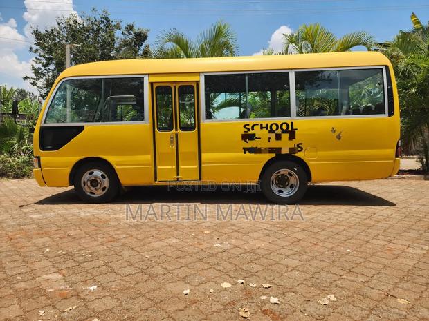 Toyota Coaster 2003 Yellow - thumbnail 5