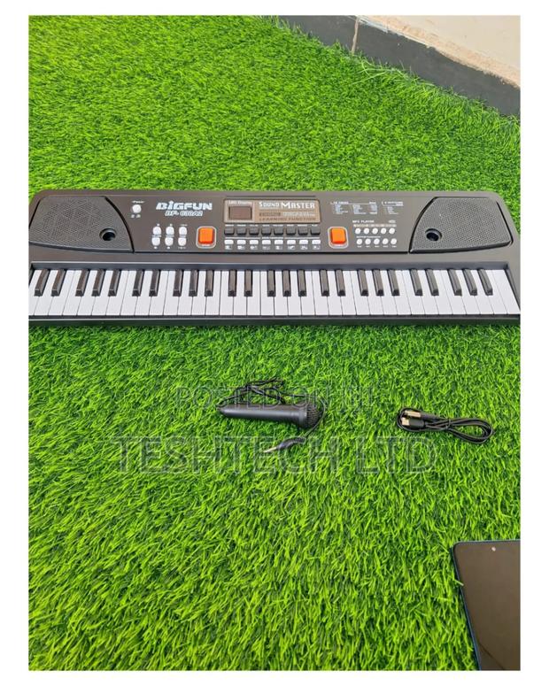 61 Keys Keyboard Piano With Microphone