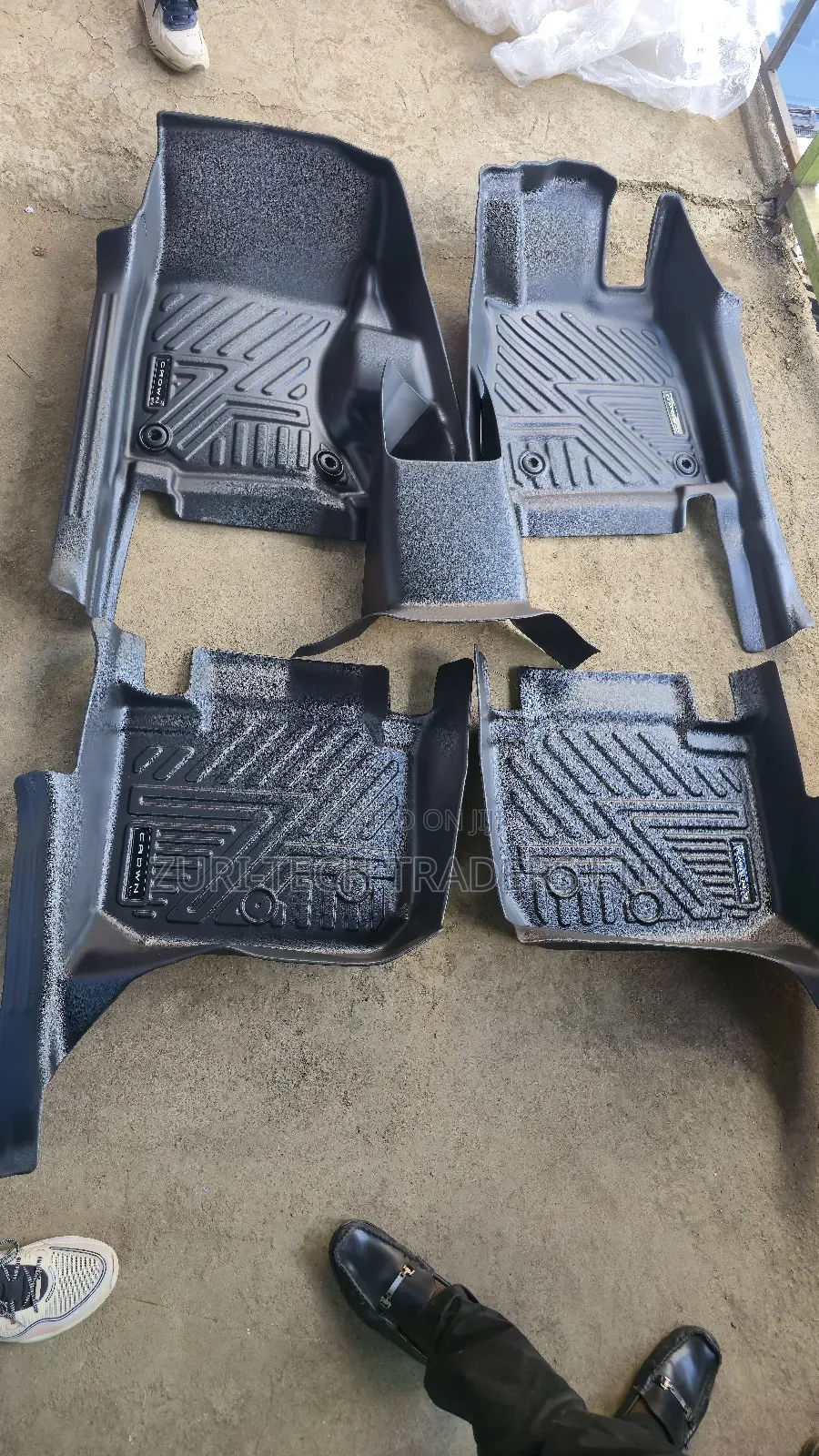 Toyota Crown 5d Floor Mats