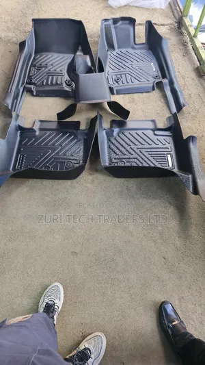 Toyota Crown 5d Floor Mats
