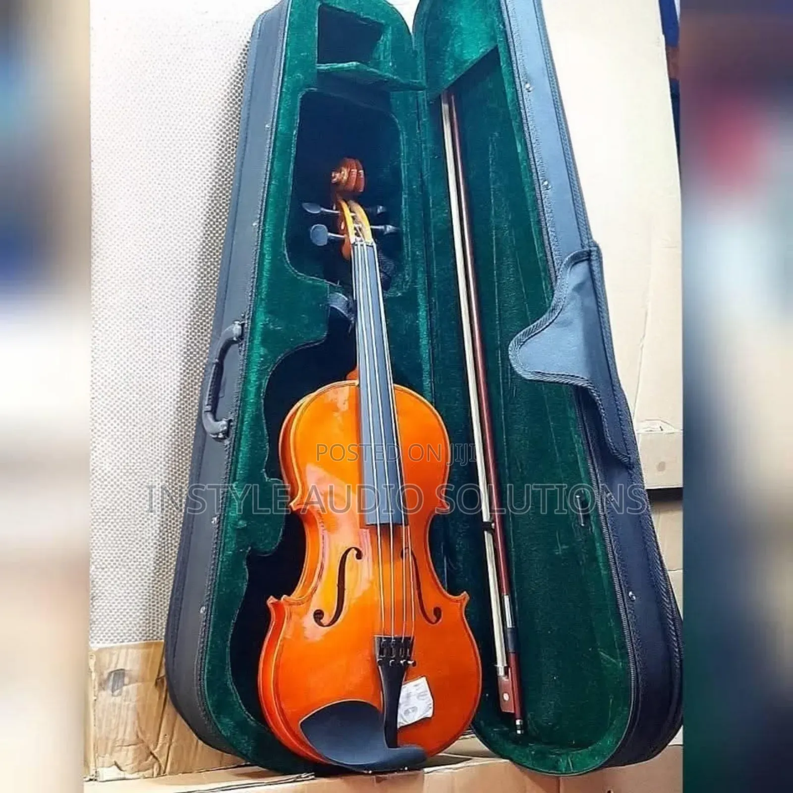 Maple Leaf Violin