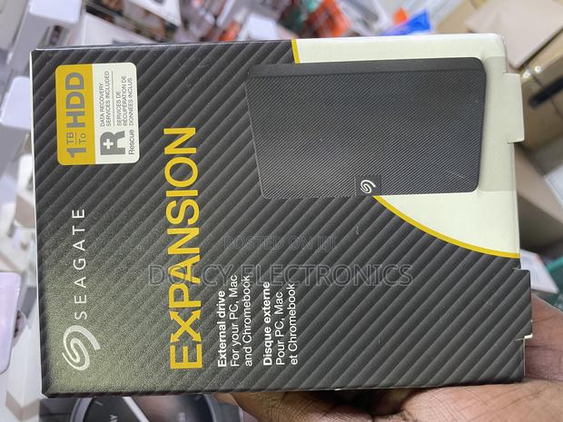 Seagate Expansion 1tb Portable External Hard Drive (Usb 3.0)