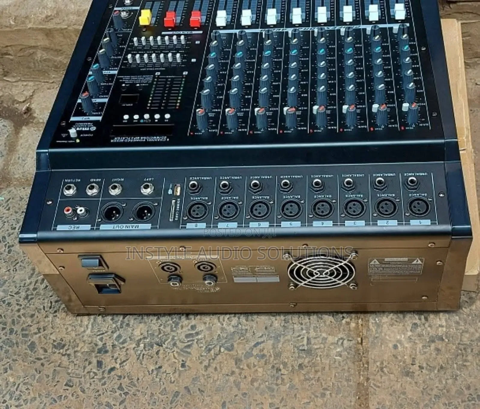 8 Channels Max Professional Powered Mixer Usb/Bt 1000 Watts Output