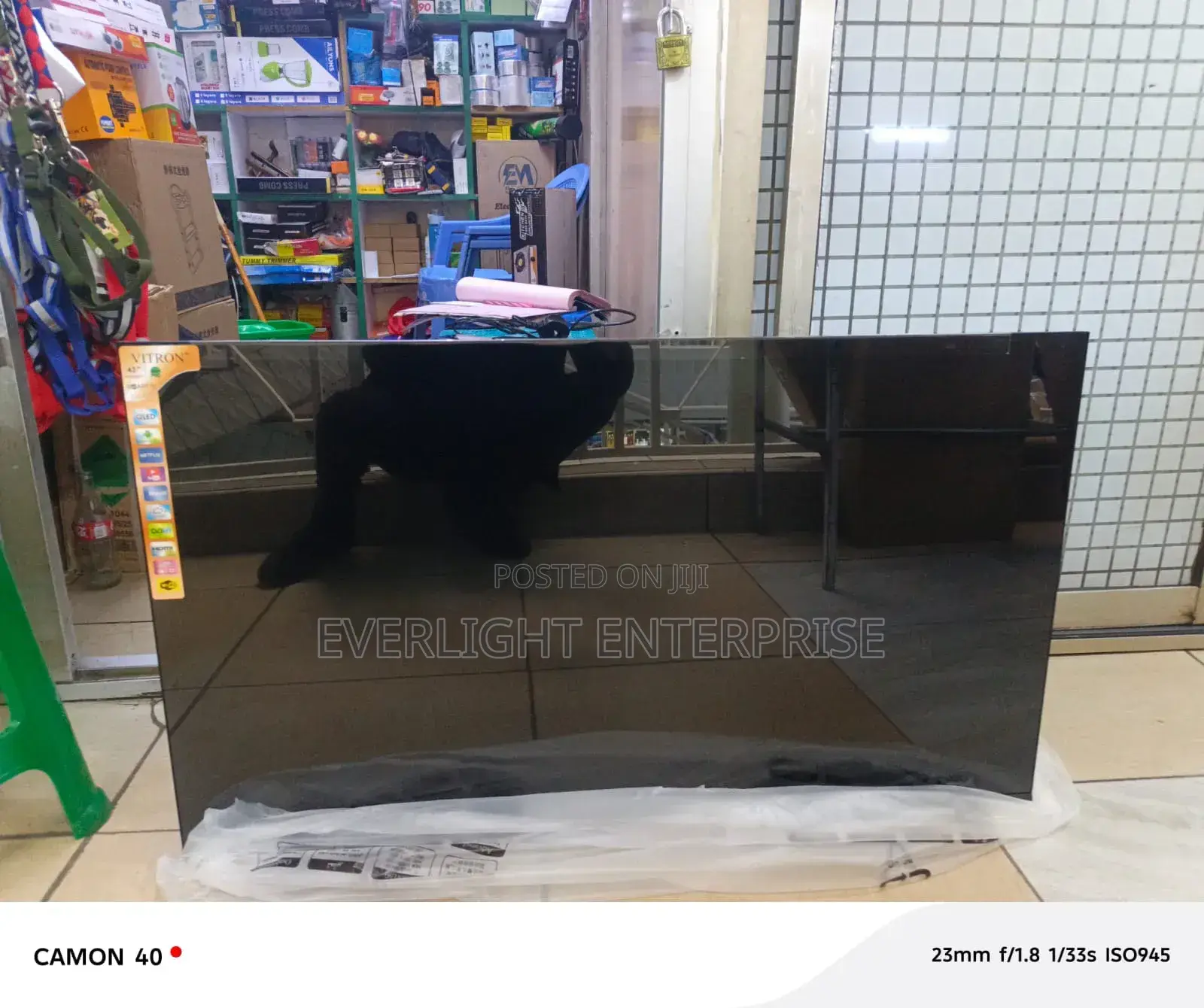 Vitron Qled 43"
