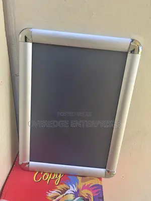 Snap Frames for Offices