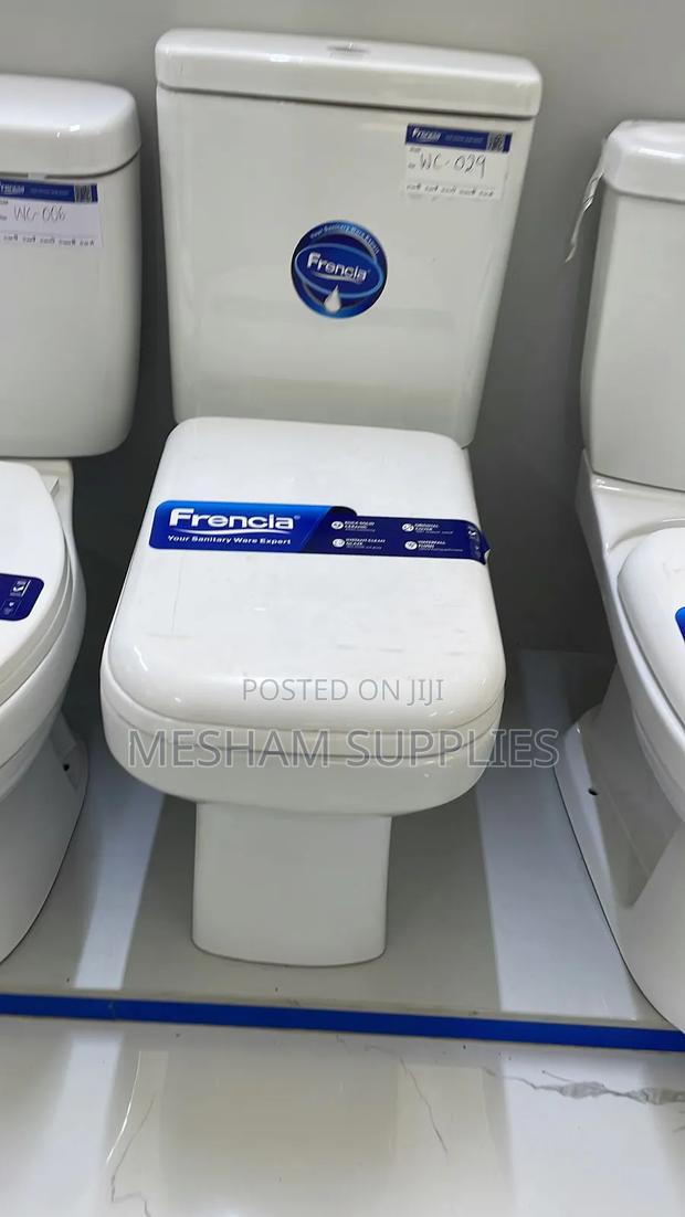 Frencia Premium Toilet - main view