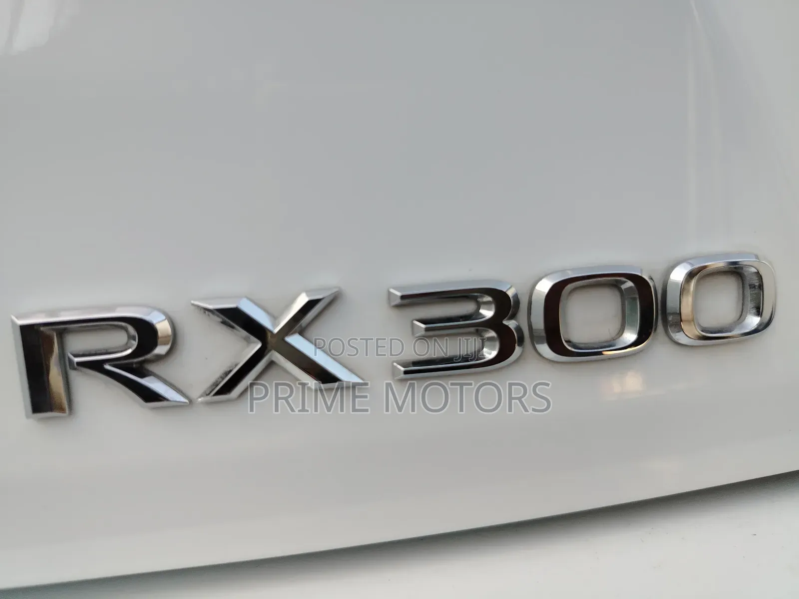 Lexus RX 300 2019 White