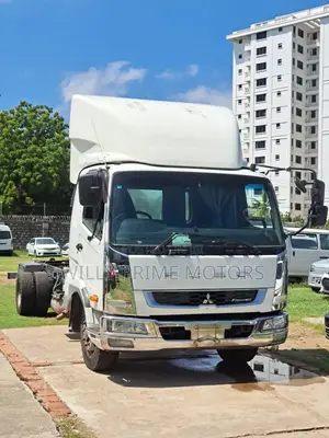 Mitsubishi Fuso Fighter 2018 Model