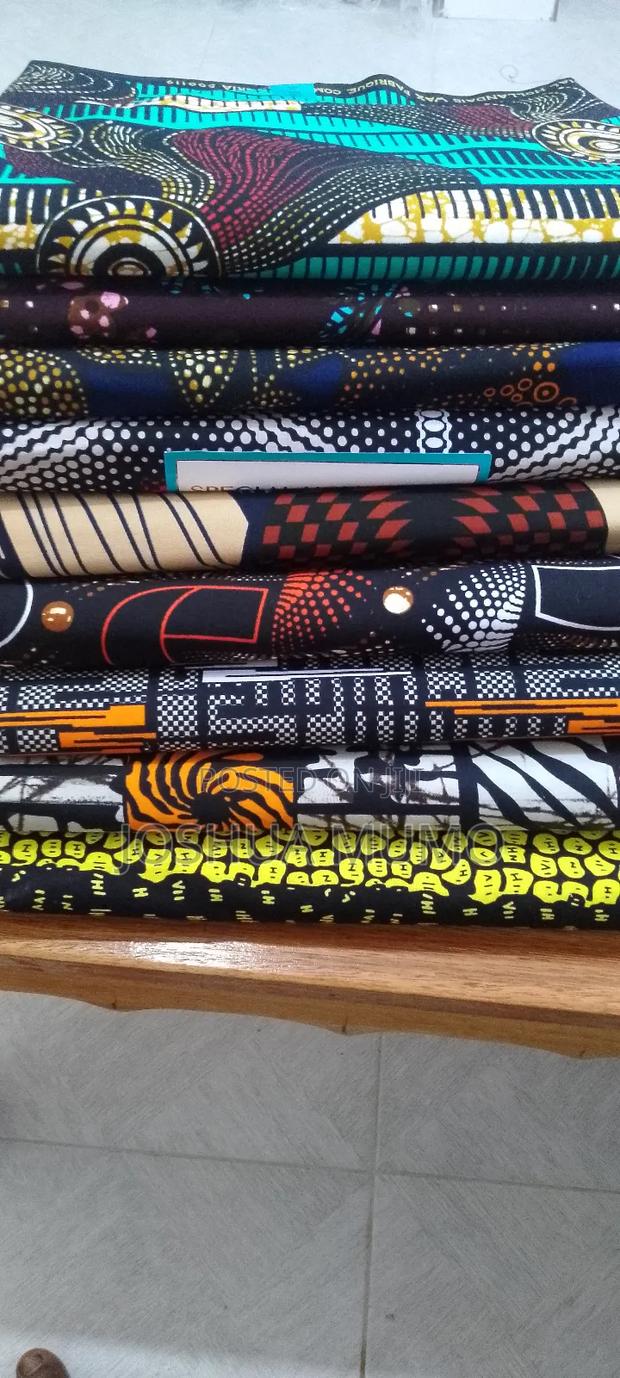 Materials: Vitenge in Type - main view