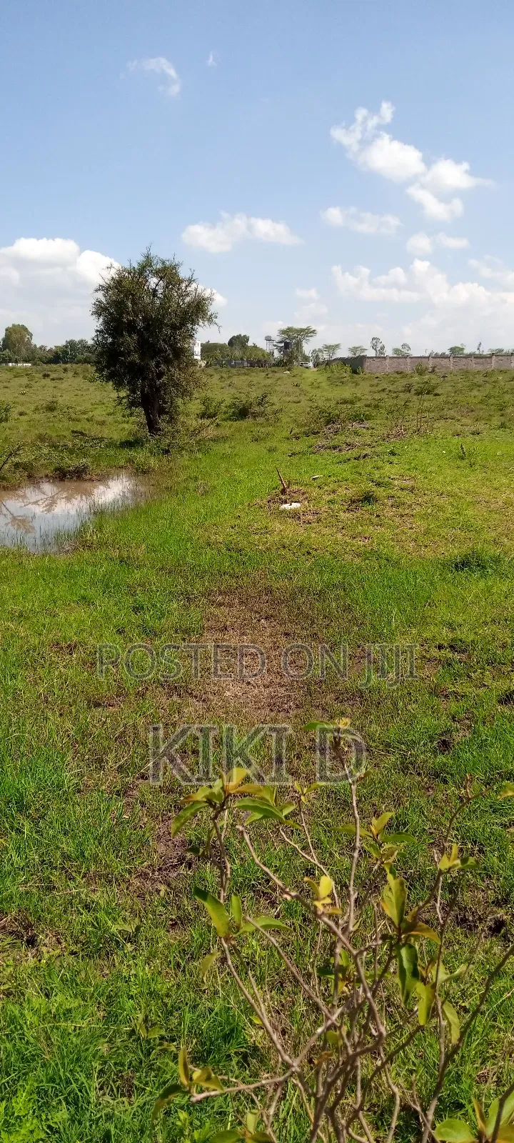 1 Acre Kitengela. Distress Sale