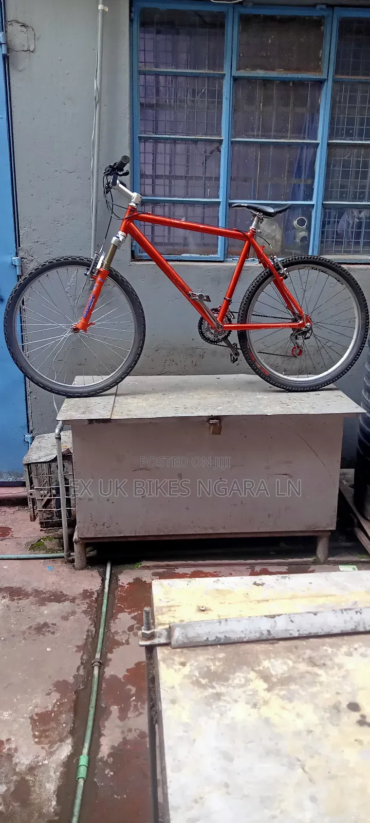 Ex Uk Size 26 Aluminum Mountain Bike