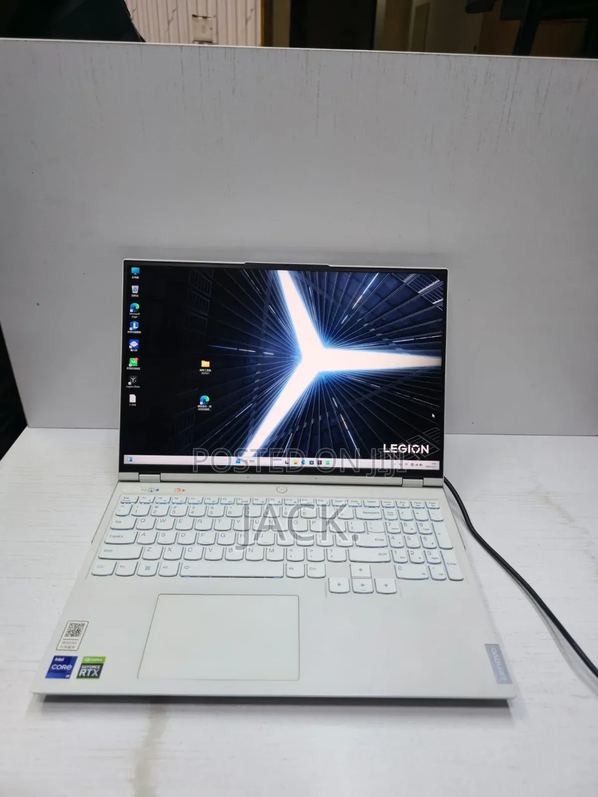 Lenovo Legion Y7000P IRX9 Gaming Laptop 16GB Intel Core i9 SSD 512GB
