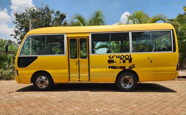 Toyota Coaster 2003 Yellow - thumbnail 7