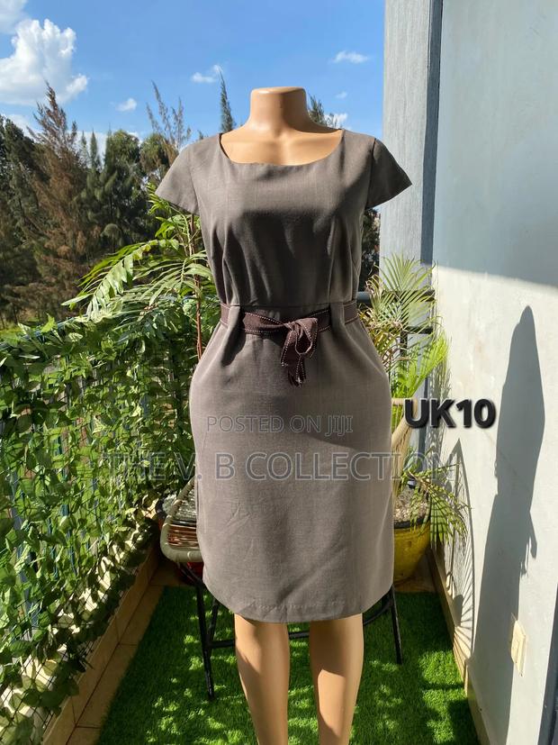 Effortless and Classy Thrifts - thumbnail 3