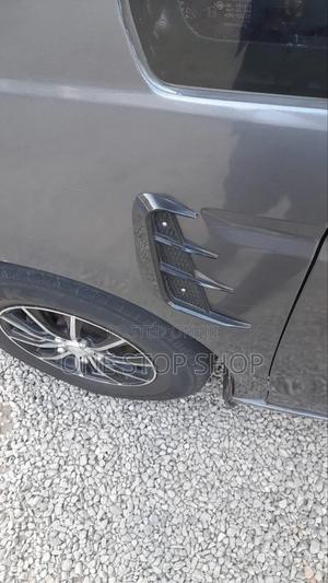 Car Fitted With Fin Shaped Air Side Vent - thumbnail 2