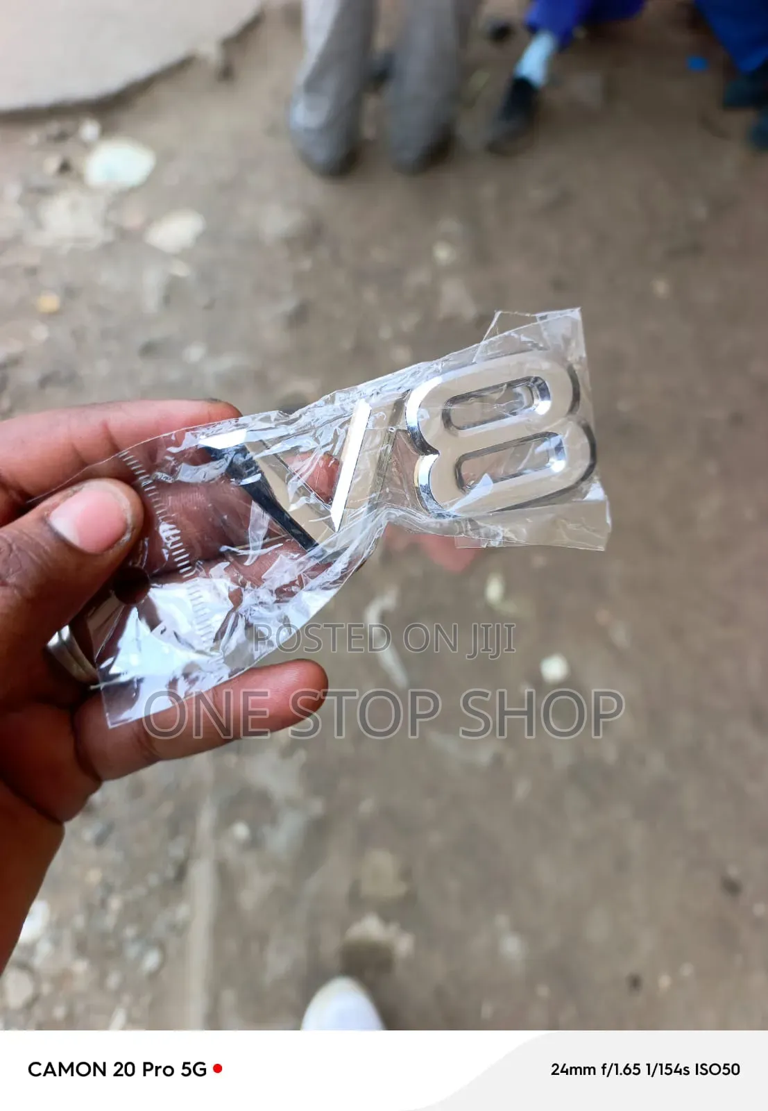 V8 Emblem Sign Chrome 3d Logo