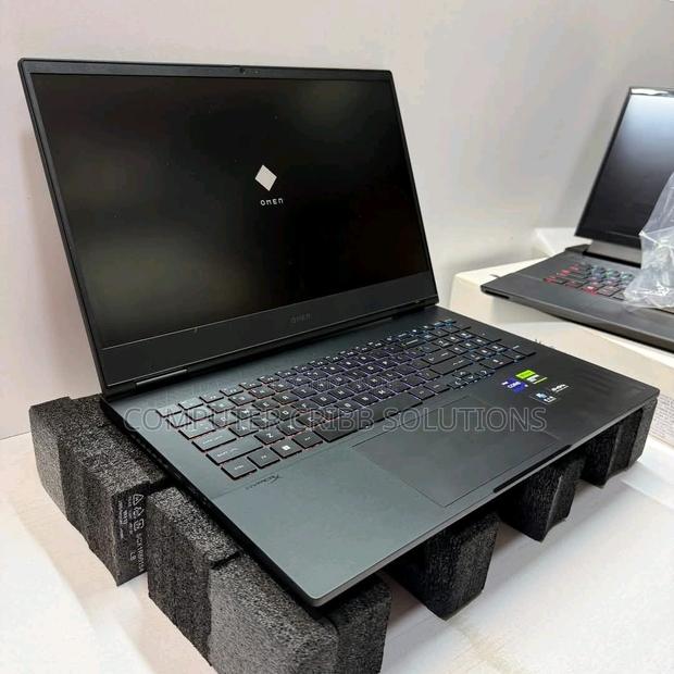 Laptop HP Omen 16 16GB Intel Core i9 SSD 1T - thumbnail 4