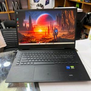 Laptop HP Omen 17 16GB Intel Core i7 SSD 1T - thumbnail 2