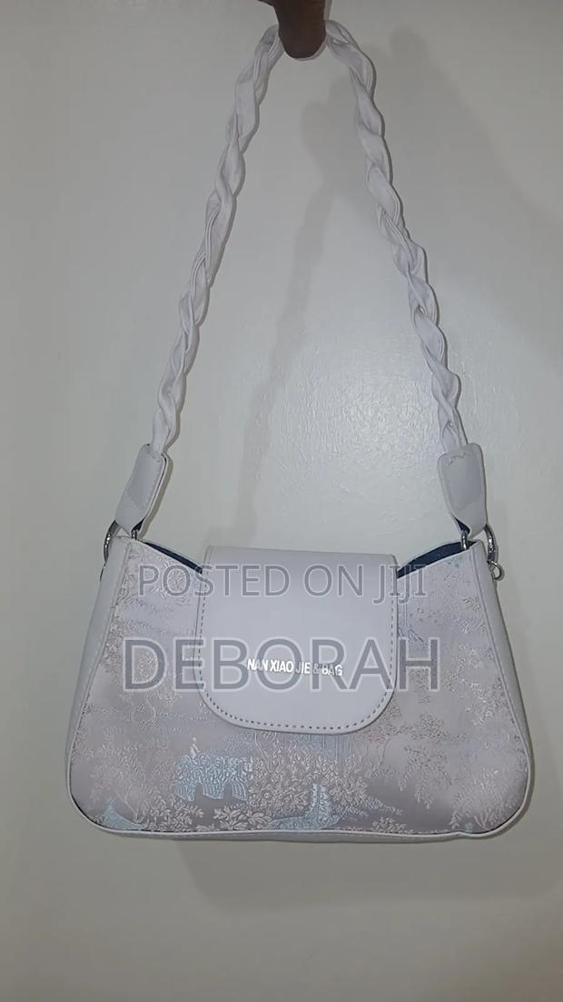 Shoulder Bags - thumbnail 5