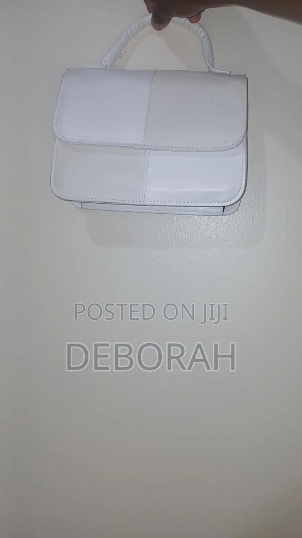 Shoulder Bags - thumbnail 9