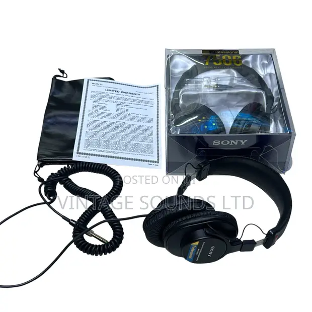 Sony MDR-7506 Studio Monitor Headphones -Standard for Mixing for