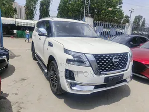 Nissan Patrol 2019 White