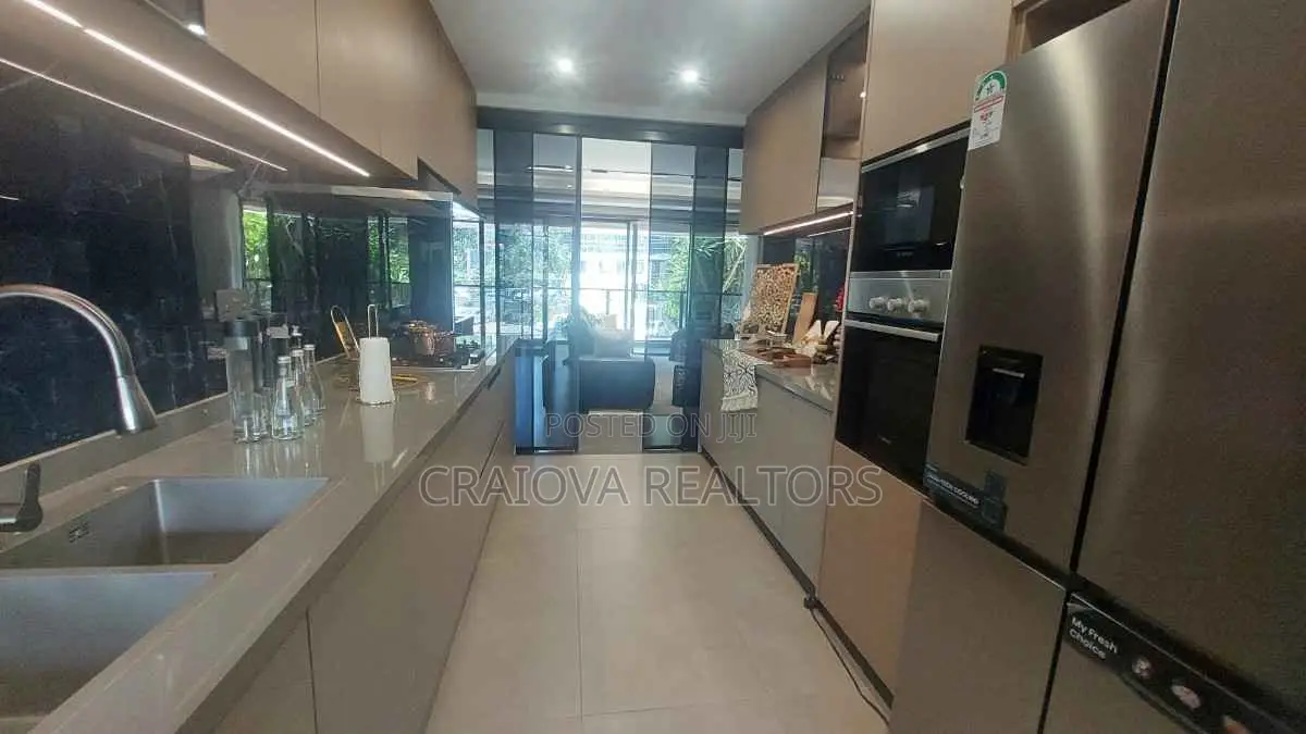 4bdrm Apartment in Muthangari for sale