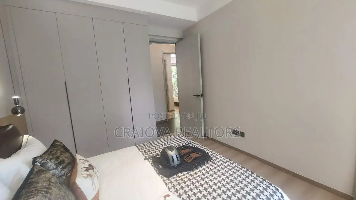 4bdrm Apartment in Muthangari for sale