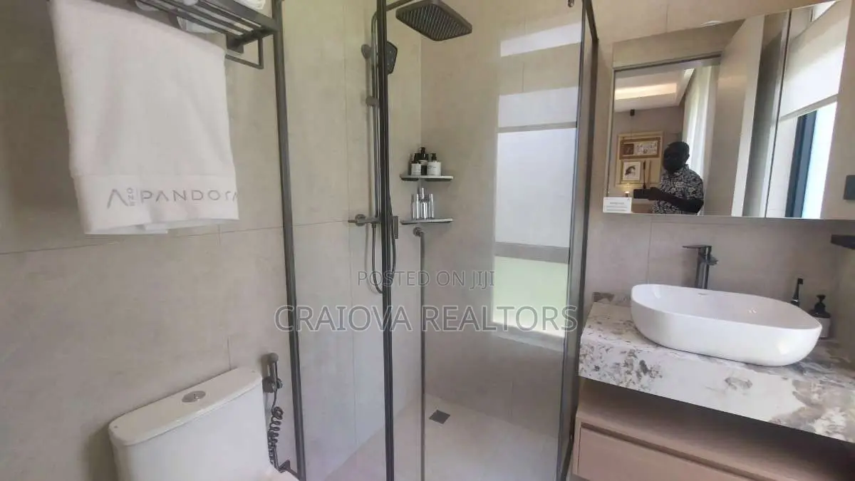 4bdrm Apartment in Muthangari for sale