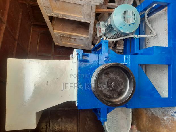 Plastic Crusher (Shredder) 18.5kw - thumbnail 2