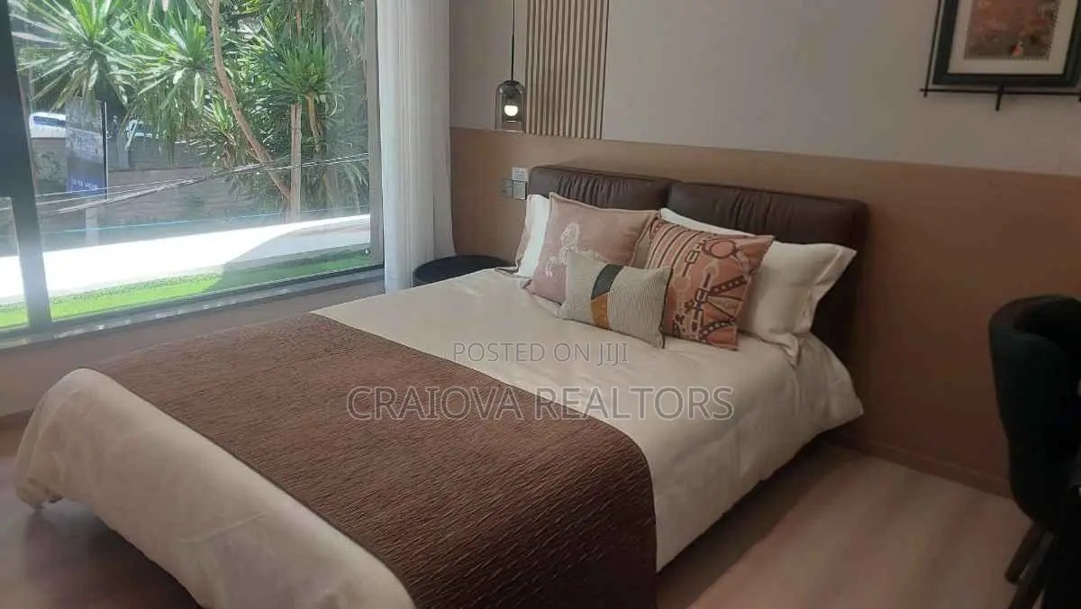 3bdrm Apartment in Muthangari for sale