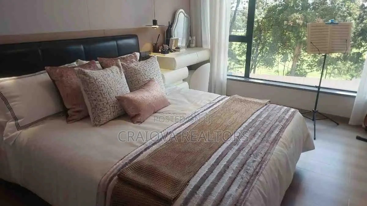 3bdrm Apartment in Muthangari for sale