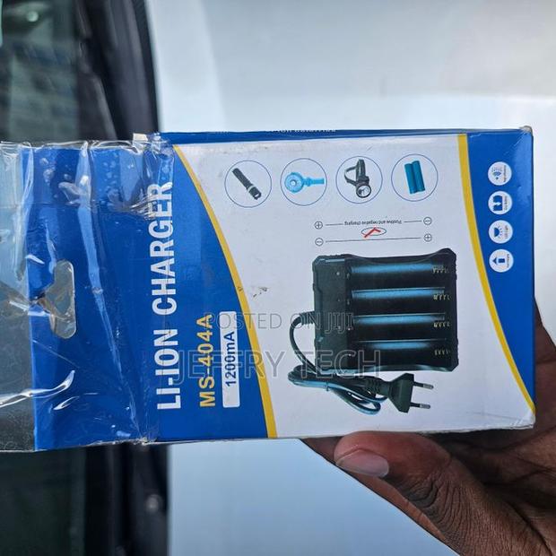 Li-Ion Charger Ms 404a 1200ma 18650