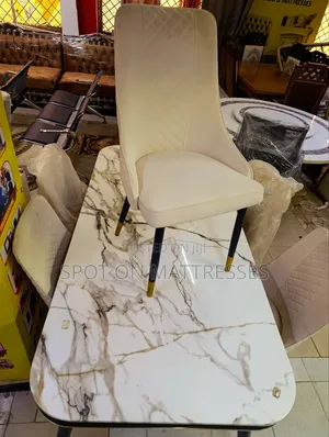 Elegant 6-seater Family Dining Set. Delivery Services Available.