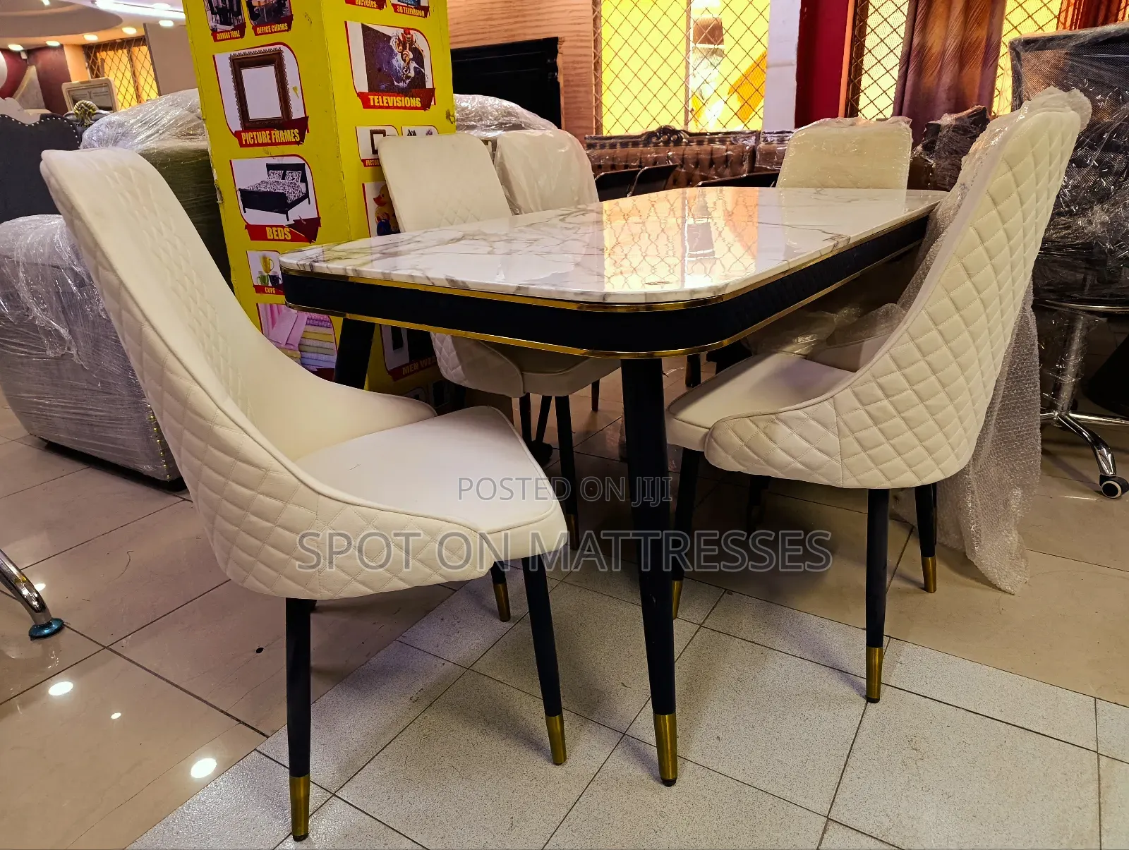 Elegant 6-seater Family Dining Set. Delivery Services Available.