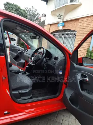 Volkswagen Polo 2017 Red