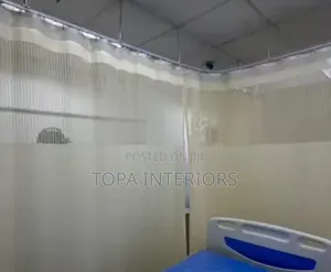 Well Ventilated Hospital Privacy Partitioning Curtains