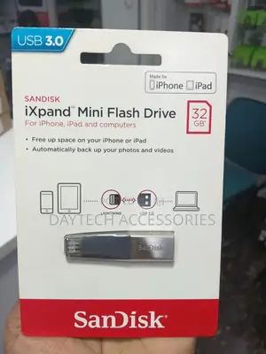 32gb Sandisk Ixpand Mini Flash Drive for iPhones and iPads