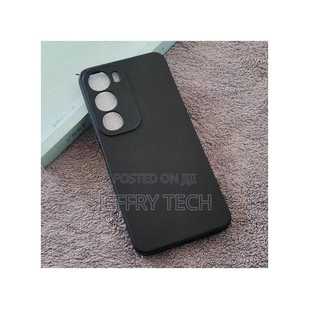 Vivo Y19s Protective Back Cover Case - Black.